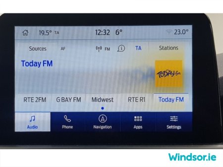 2024 Ford Kuga 2.5 Duratec 225PS PHEV Titanium Auto €35,995 thumbnail