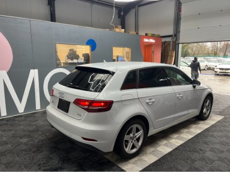 2017 Audi A3 2017 AUDI A3 TFSI SPORTBACK 1.4 AUTOMATIC / CRUISE CONTROL / REVERSE CAMERA AND MORE thumbnail