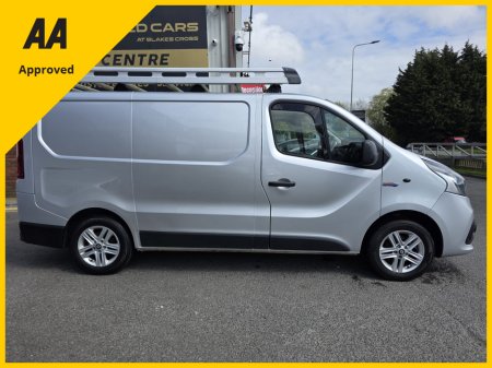 2018 Renault Trafic - photo 2