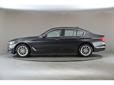 2018 BMW 5 Series - thumbnail 5