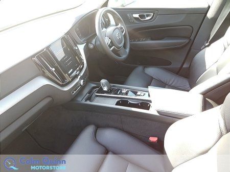 2023 Volvo XC60 - thumbnail 8