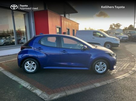 2021 Toyota Yaris 1.0 LUNA 4DR €19,950 thumbnail