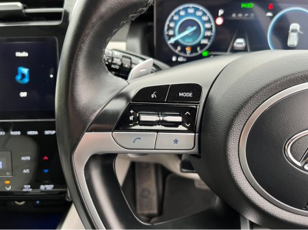 2023 Hyundai Tucson EXECUTIVE PLUS HYBRID AUTOMATIC 1.6 PETROL //HIGH  SPEC//FULL LEATHER//HEATED SEATS AND STEERING WHEEL//SAT NAV//KEYLESS ENTRY// €33,950 thumbnail