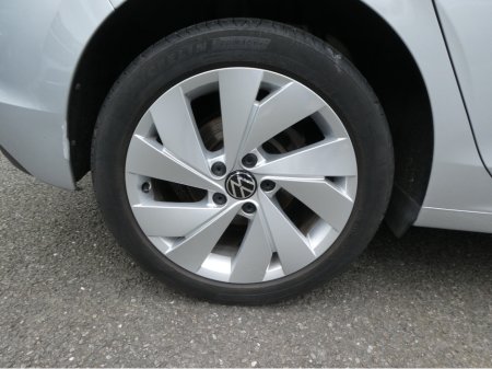 2022 Volkswagen Golf - thumbnail 13