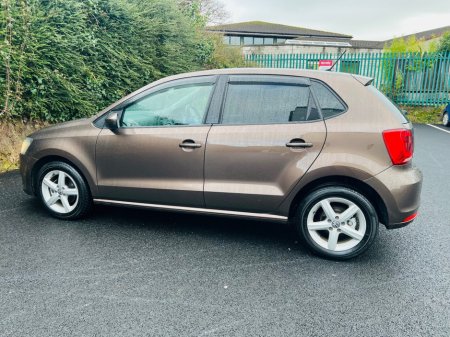 2014 Volkswagen Polo 1.2 AUTO // LOW MILEAGE // 2 KEYS €10,950 thumbnail