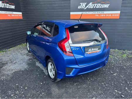2014 Honda Fit 1.5 HYBRID AUTO €8,995