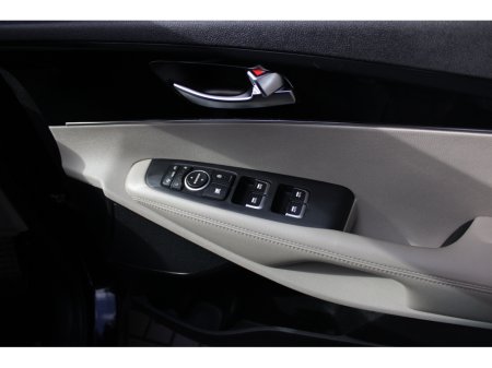 2016 Kia Sorento - thumbnail 10