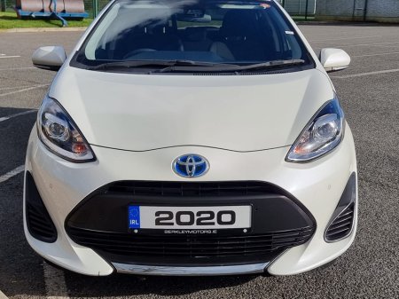 2018 Toyota Aqua - thumbnail 7