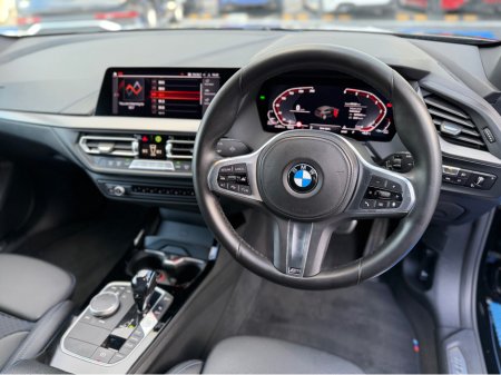 2021 BMW 1 Series - thumbnail 16