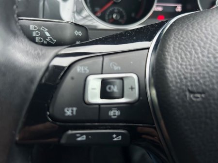 2019 Volkswagen Golf - thumbnail 11