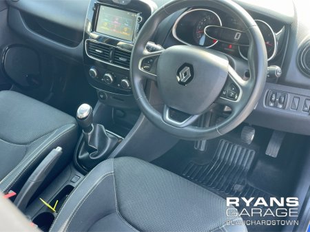 2019 Renault Clio - thumbnail 11