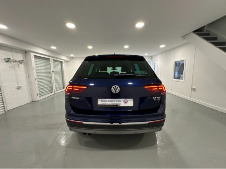 2018 Volkswagen Tiguan (182) TIGUAN 2.0TDI HIGHLINE DSG 4 MOTION VW/AUDI SPECIALISTS WWW.DENISDARCYCARS.IE €26,950 thumbnail