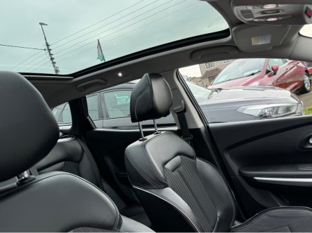 2018 Renault Kadjar - thumbnail 5