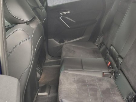 2025 BMW X1 - view 3