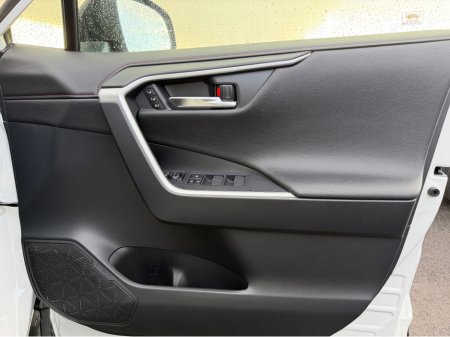 2023 Toyota Rav4 - thumbnail 28