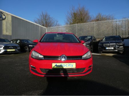 2015 Volkswagen Golf TSI Bluemotion €13,950 thumbnail