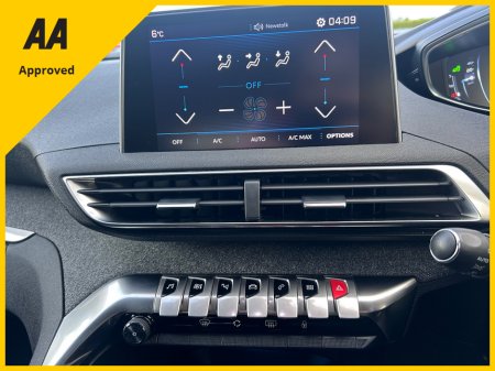 2019 Peugeot 3008 2019 PEUGEOT 3008 1.2 PETROL LOW KMS €16,950 thumbnail