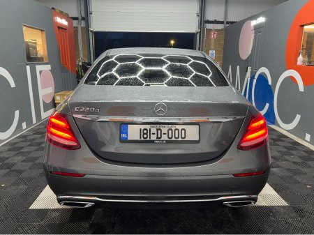 2018 Mercedes-Benz E Class 2018 MERCEDES-BENZ E220D AVANTGARDE 2.0 AUTOMATIC / CRUISE CONTROL / 360° PARKING CAMERA / ELECTRIC MEMORY HEATED FRONT AND REAR SEATS / PADDLE SHIFTERS / APPLE CARPLAY / AMBIENT LIGHTS thumbnail