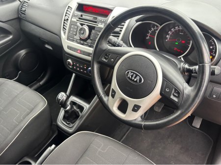 2016 Kia Venga 1.4 ELITE DIESEL 5DR €8,950 thumbnail