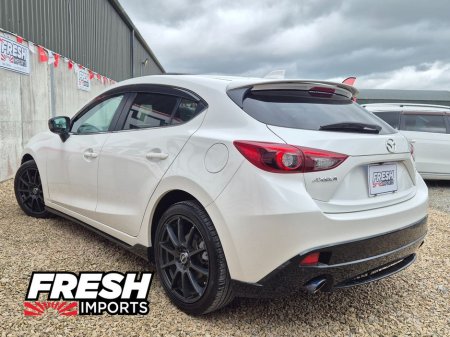 2014 Mazda Mazda3 *TOP SPEC GT MODEL* €10,950