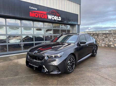 2025 BMW M5 M5 4.4 V8 727 BHP PLUG-IN HYBRID