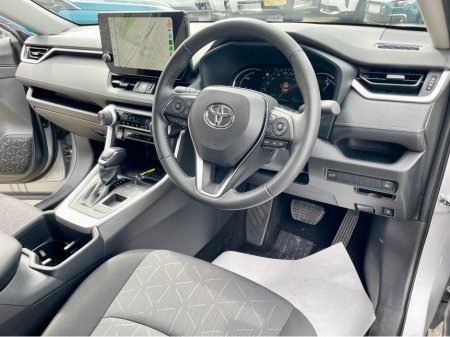 2024 Toyota Rav4 - thumbnail 16