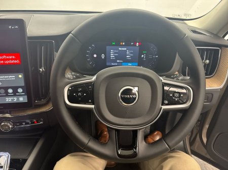 2026 Volvo XC60 - thumbnail 14