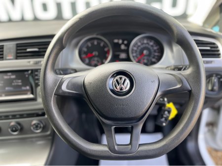 2015 Volkswagen Golf - thumbnail 10