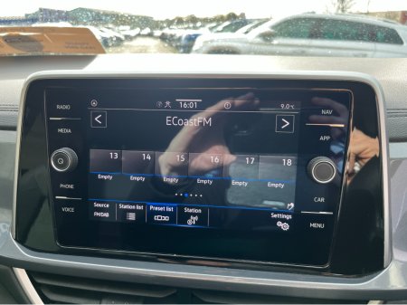 2024 Volkswagen T-Roc - thumbnail 21