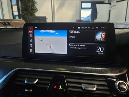 2021 BMW 5 Series - thumbnail 18