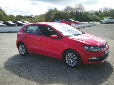 2015 Volkswagen Polo - €9,299