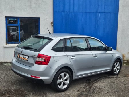 2013 Skoda Rapid 1.6 TDI/66kW (90bhp) Ambition SB €6,450
