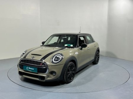 2020 MINI Cooper S 2.0 192 BHP 202 €22,800
