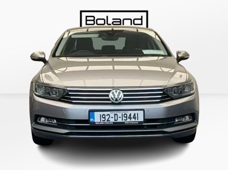 2019 Volkswagen Passat - thumbnail 8