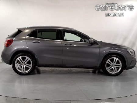 2016 Mercedes-Benz GLA Class 180 AUTO 1.6
