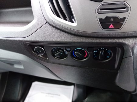 2019 Ford Transit - thumbnail 26