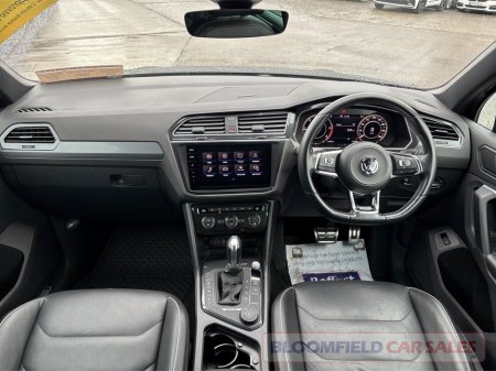 2018 Volkswagen Tiguan 4 MOTION R-LINE , DSG // PRISTINE €29,950 thumbnail