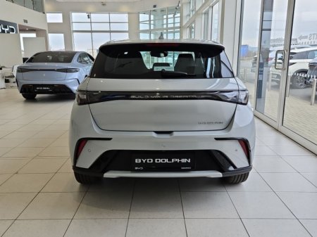 2026 BYD Dolphin Comfort 60.4kWh 427km HEAT PUMP INCLUDED €33,110