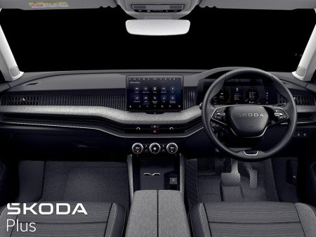 2025 Skoda Superb - photo 2