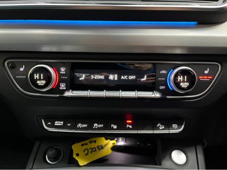 2022 Audi Q5 €45950! 2022 AUDI Q5 S-LINE 40TDI QUATTRO 2.0 AUTOMATIC / CRUISE CONTROL / PADDLE SHIFTERS / ELECTRIC MEMORY & HEATED SEATS / 360° GRADES CAMERA €45,950 thumbnail