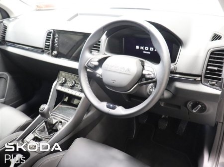 2025 Skoda Karoq SELECTION 2.0TDI 115HP €39,950 thumbnail