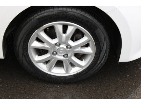 2017 Hyundai i20 - thumbnail 10