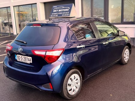 2019 Toyota Yaris  €11,990 thumbnail
