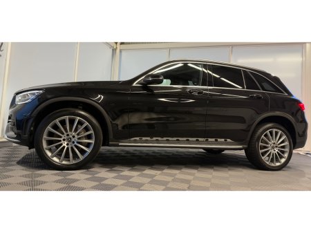 2022 Mercedes-Benz GLC Class 300 AMG LINE PREMIUM thumbnail