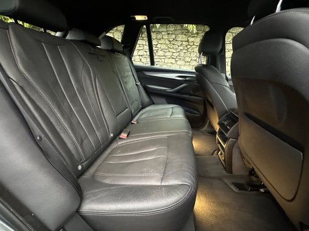 2017 BMW X5 - thumbnail 7