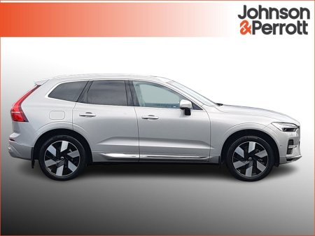 2025 Volvo XC60 T6 350bhp AWD PHEV Plus Bright (Two Year Volvo Selekt Warranty + Two Year Volvo Service Plan) €67,900 thumbnail