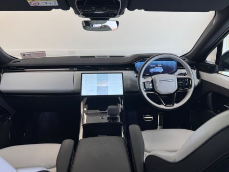 2024 Land Rover Range Rover Sport 3.0 I6 400 PS AWD Auto Dynamic HSE €104,000 thumbnail