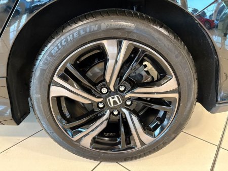 2018 Honda Civic 1.0 VTEC MANUAL=LOW MILES//HUGE SPEC=FULL SERVICE HISTORY=181 Dublin REG=ONLY €200 ANNUAL ROAD TAX//TAILORED FINANCE PACKAGES AVAILABLE=TRADE INS WELC €17,995 thumbnail