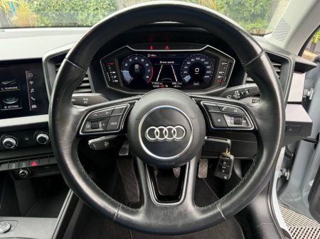 2021 Audi A1 - thumbnail 5