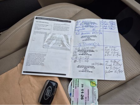 2015 Land Rover Discovery SPORT 2.2 TD4 HSE AUTO LOW KMS €15,999 thumbnail